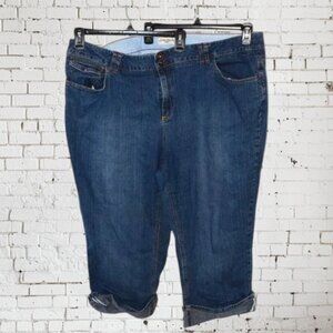 St. John's Bay Woman Stretch Plus Size Capri Cuff Blue Jeans